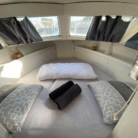 Bateau L'Etoile, Romantique, Apaisant, Ideal Pour Un Couple Ouistreham Extérieur photo